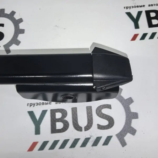 Рычаг стеклоочистителя правый Yutong ZK6128