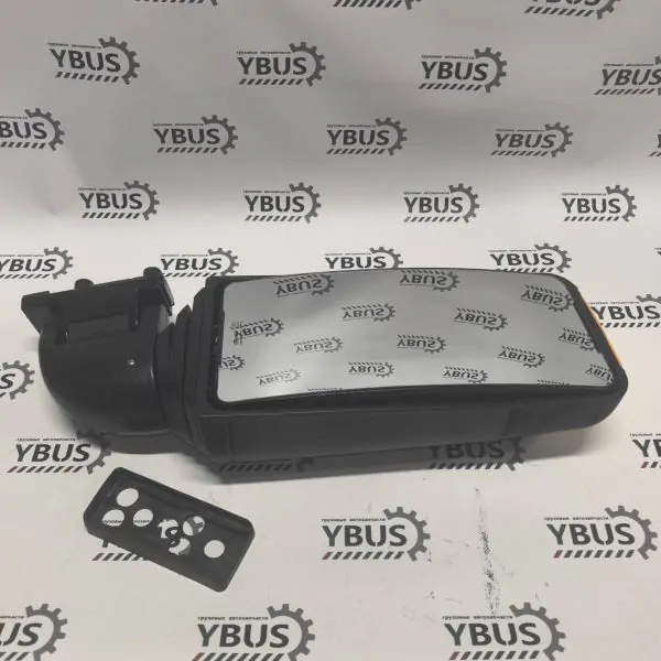 Зеркало левое