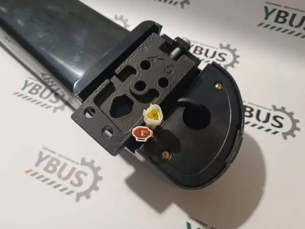 Зеркало в сборе правое черное ориг